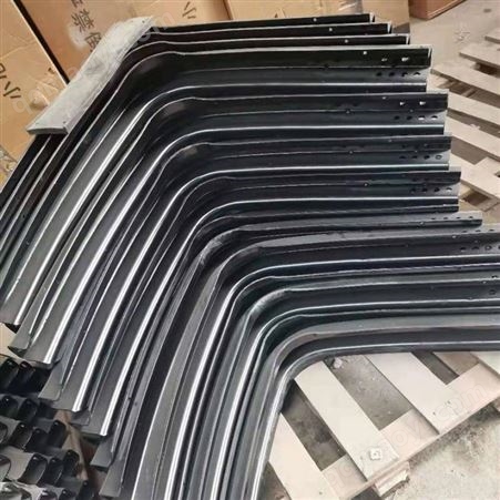 重卡燃油箱配件重卡油箱托架 油箱加厚支架批發(fā)零售一件代發(fā)